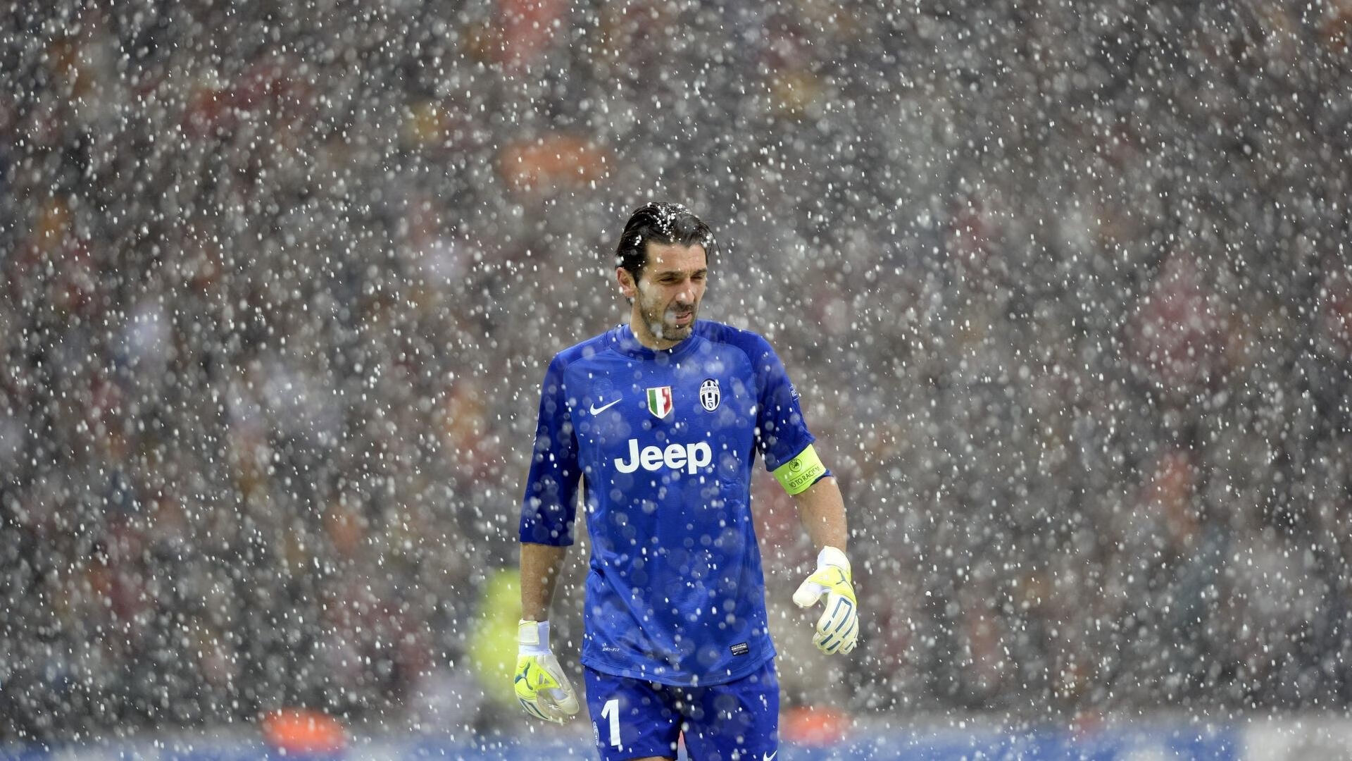 哈兰德连续8场破门，英超金靴继续领跑，哈兰德足球